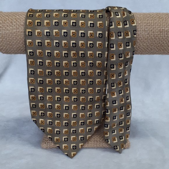 Bergamo New York Men's Tie Geometric Silk 61 Inch - Picture 1 of 6